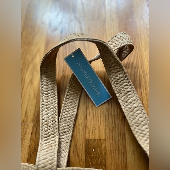 NWT Draper James Everyday Straw Bag Tote Floral Scarf Coastal Preppy Vacation - Picture 3 of 5